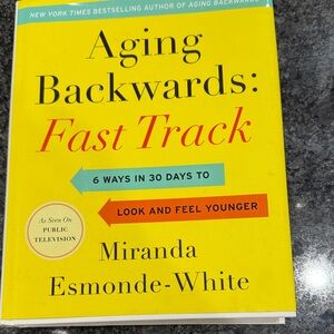 Aging Backwards: Fast Track Book with 3 CDs & 30 day workout plan get started!
